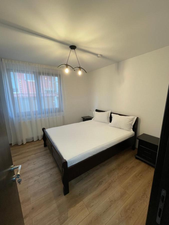 Motel Dr House à Mioveni Extérieur photo